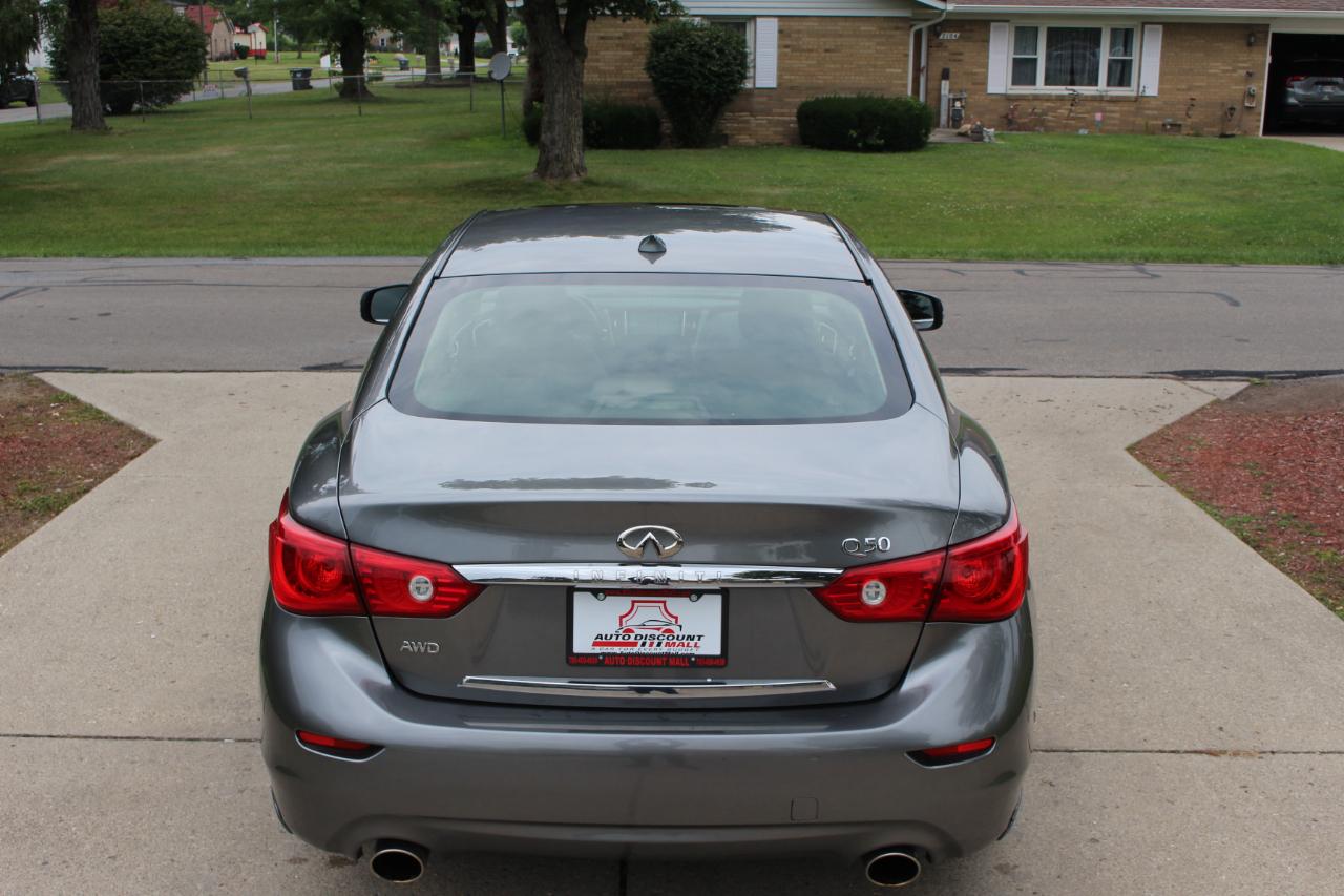 Infiniti Q50 Premium AWD 2014