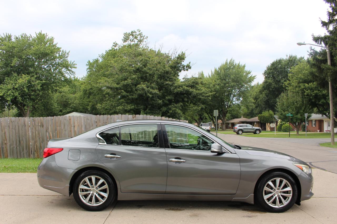 Infiniti Q50 Premium AWD 2014