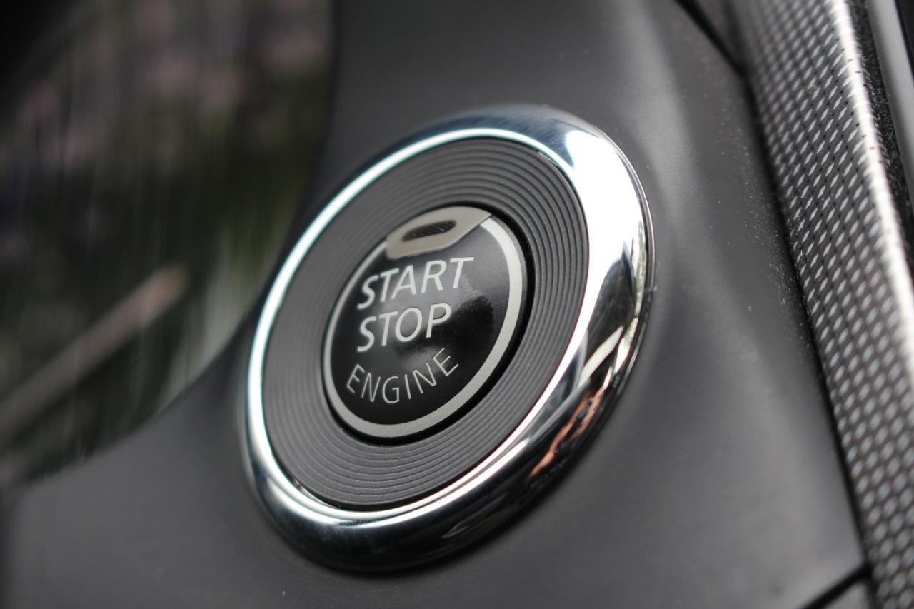 Infiniti Q50 Premium AWD 2014