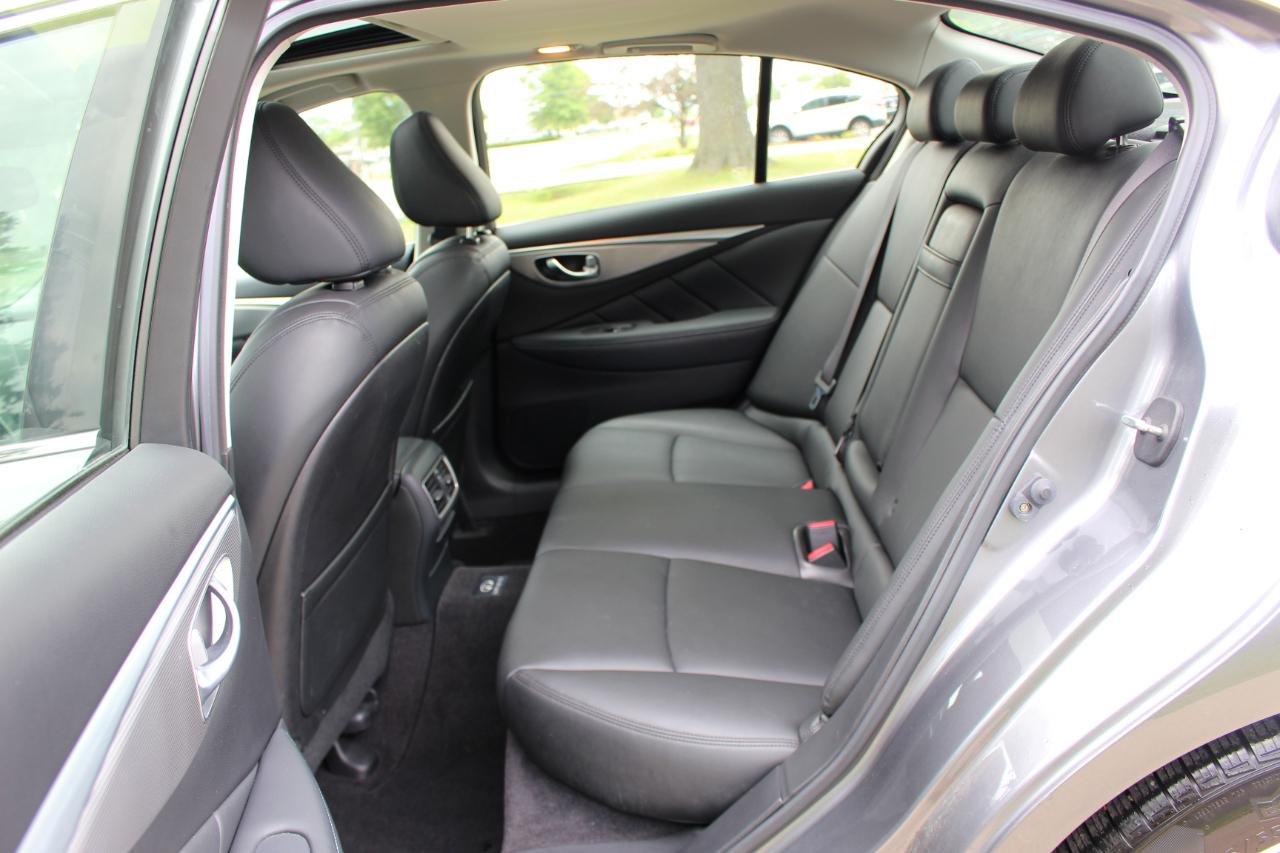 Infiniti Q50 Premium AWD 2014