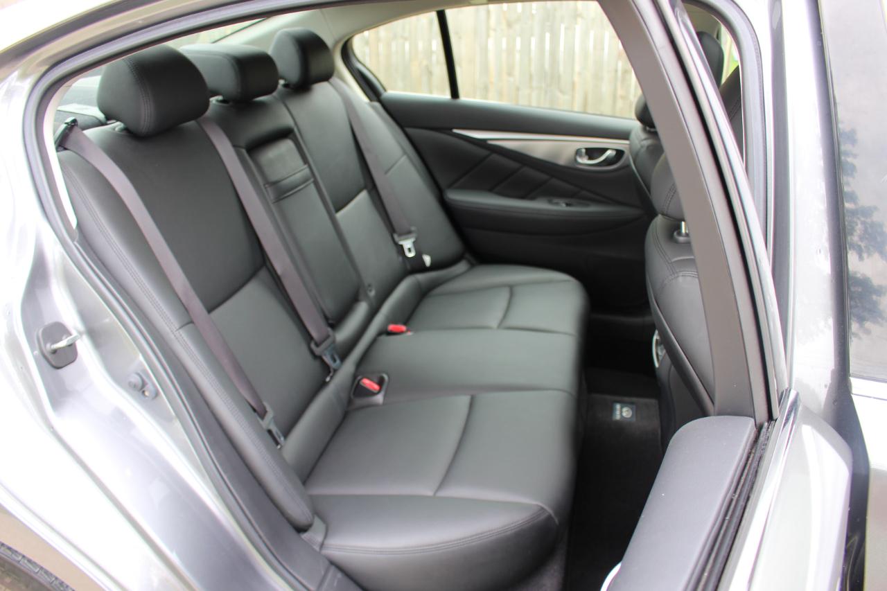 Infiniti Q50 Premium AWD 2014