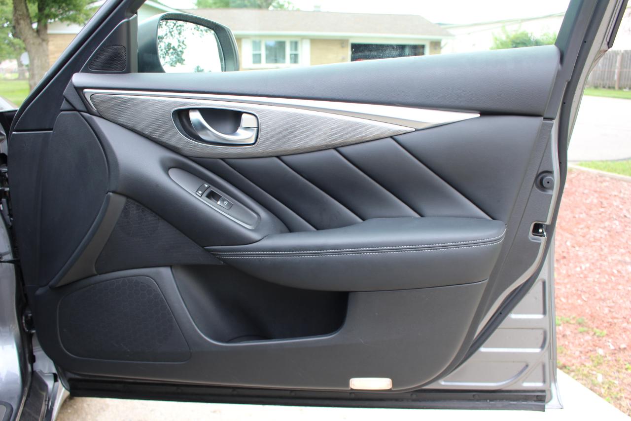 Infiniti Q50 Premium AWD 2014