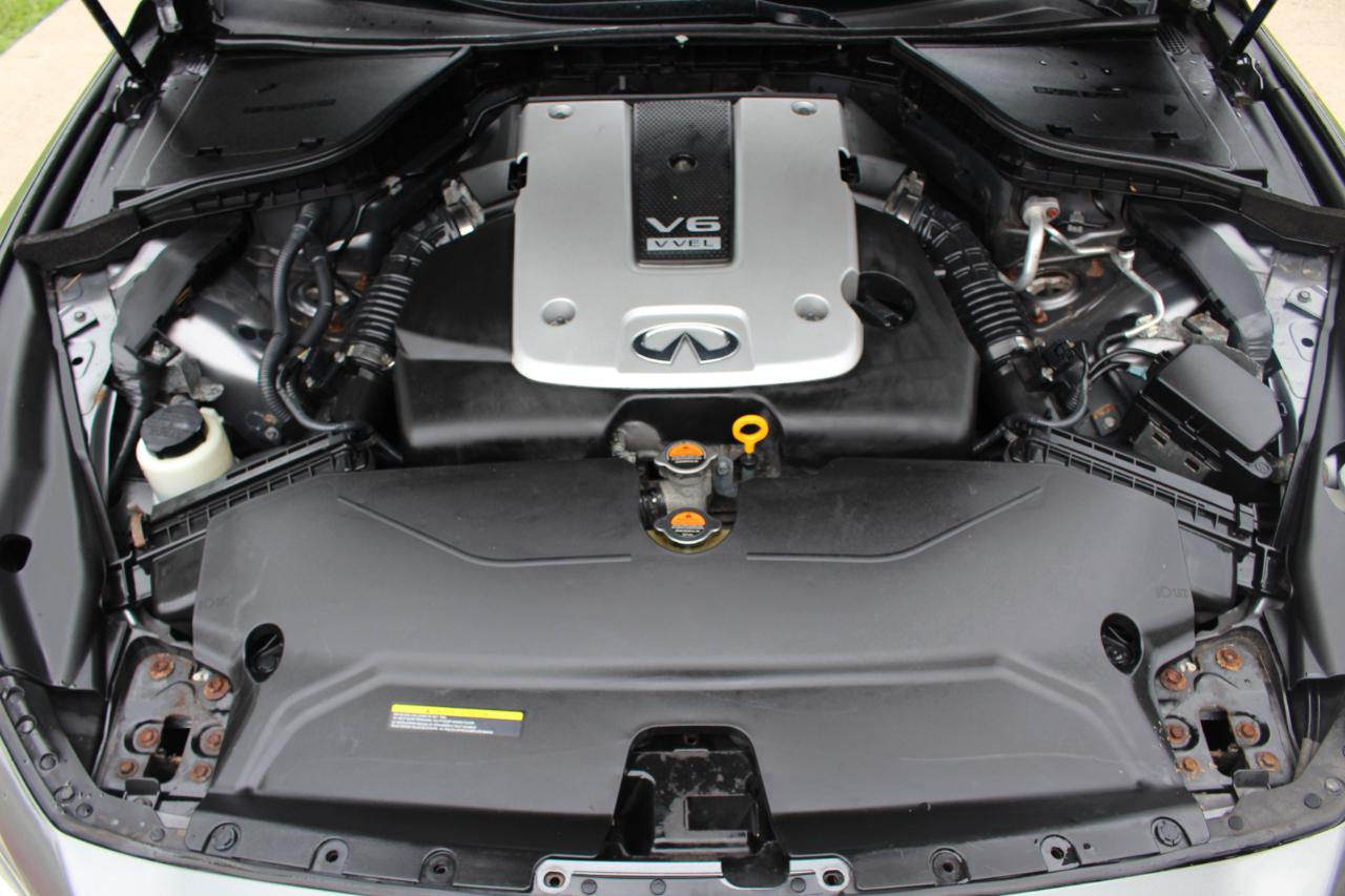 Infiniti Q50 Premium AWD 2014