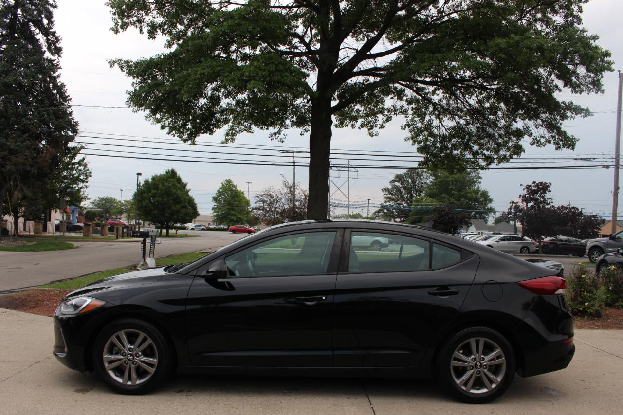 Hyundai Elantra Limited 2018