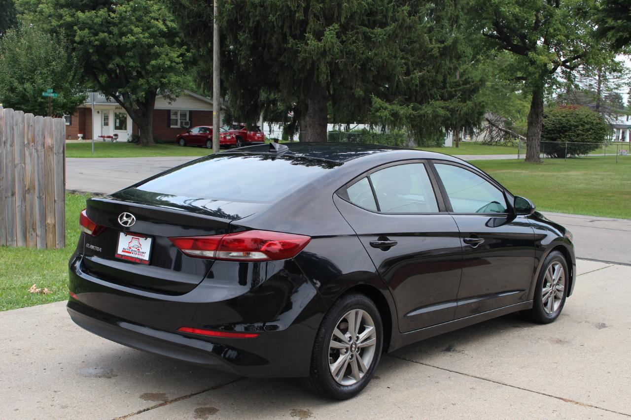 Hyundai Elantra Limited 2018