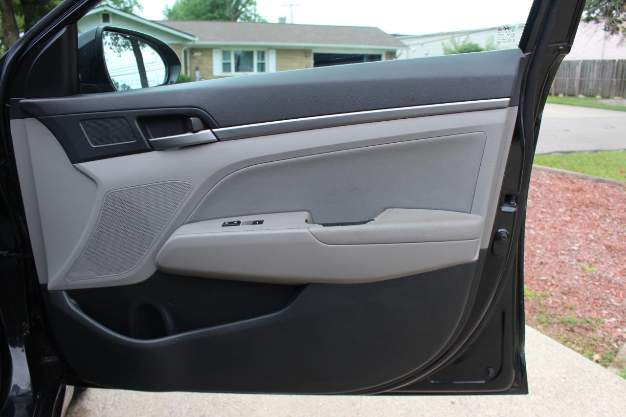 Hyundai Elantra Limited 2018