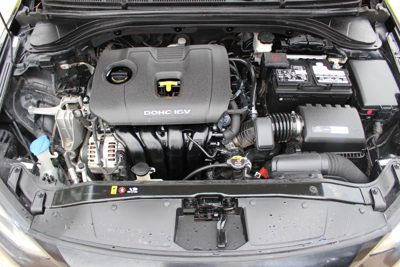 Hyundai Elantra Limited 2018