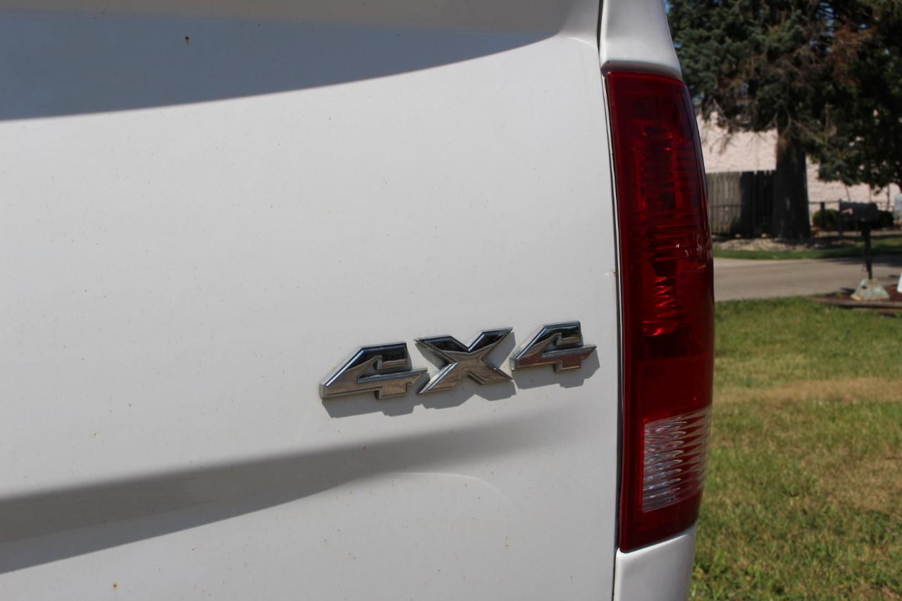 RAM 1500 Big Horn Crew Cab 4WD 2016