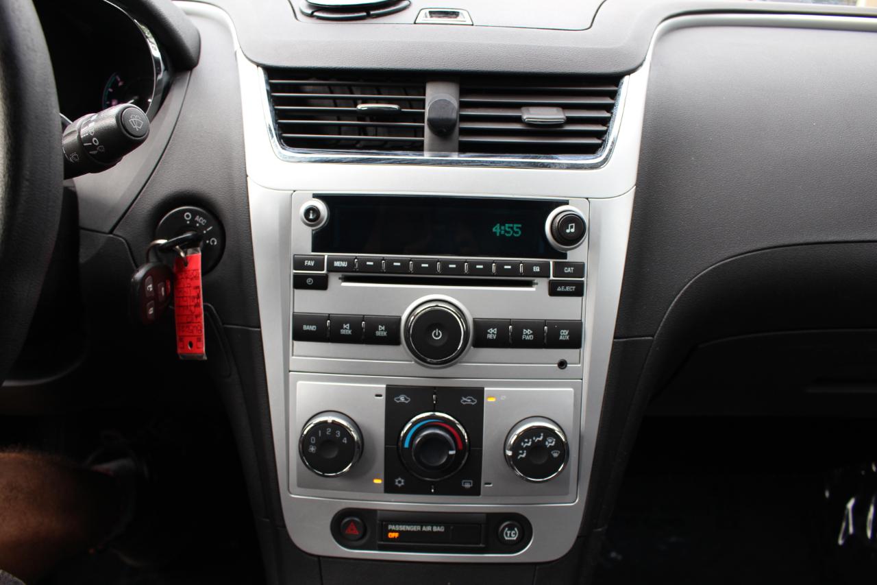 Chevrolet Malibu 1LT 2010