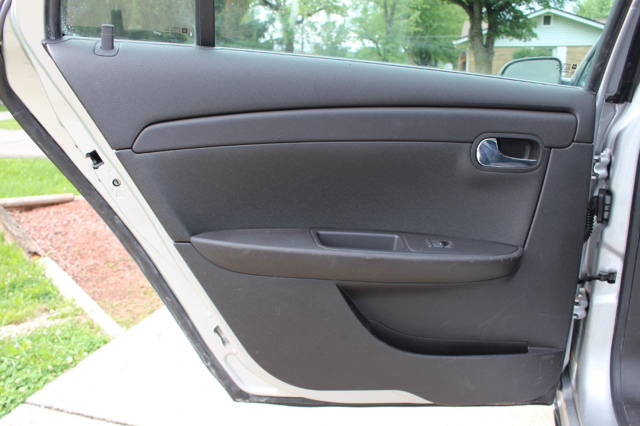 Chevrolet Malibu 1LT 2010