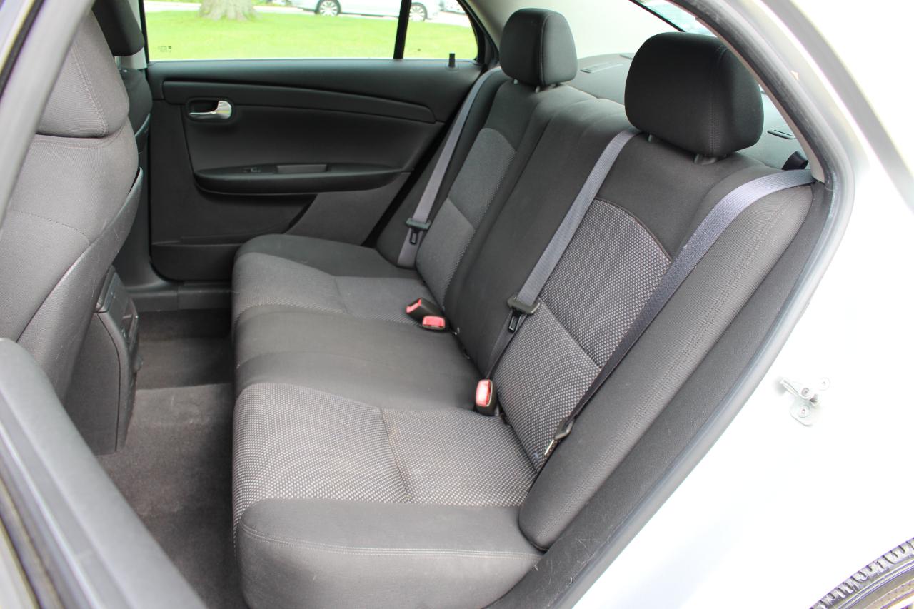 Chevrolet Malibu 1LT 2010