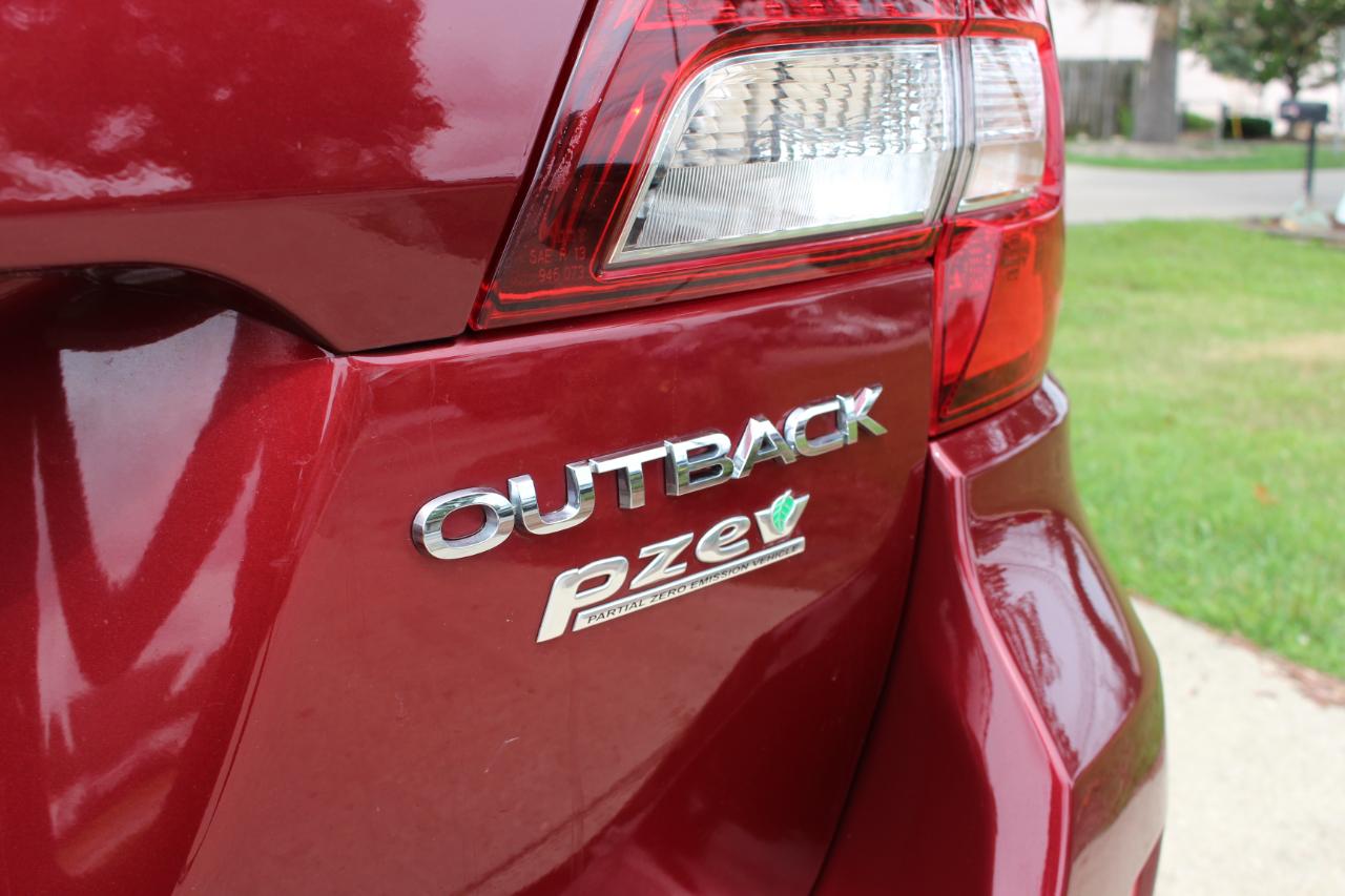 Subaru Outback 2.5i Premium 2015