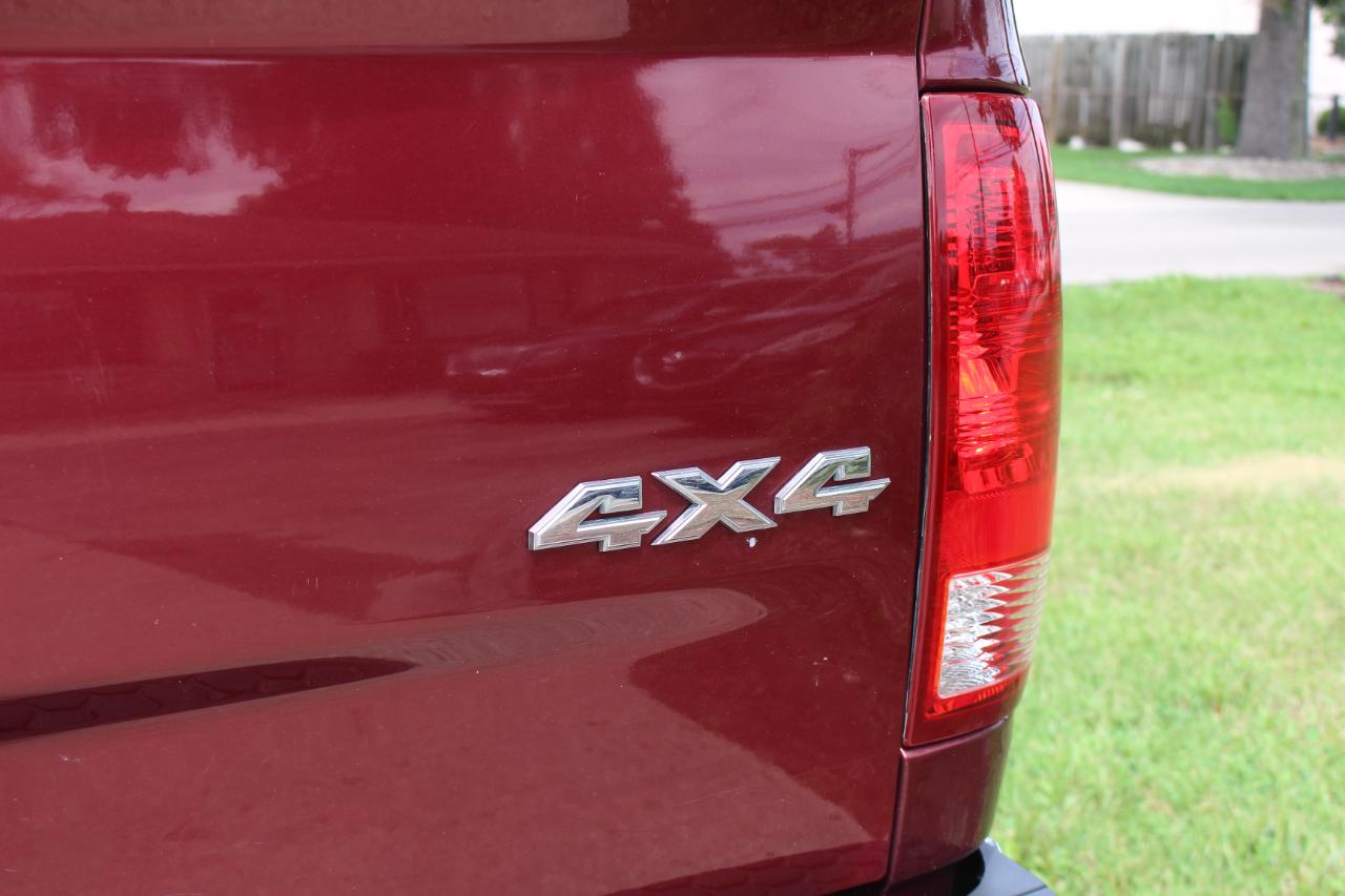 RAM 1500 Big Horn Crew Cab SWB 4WD 2016