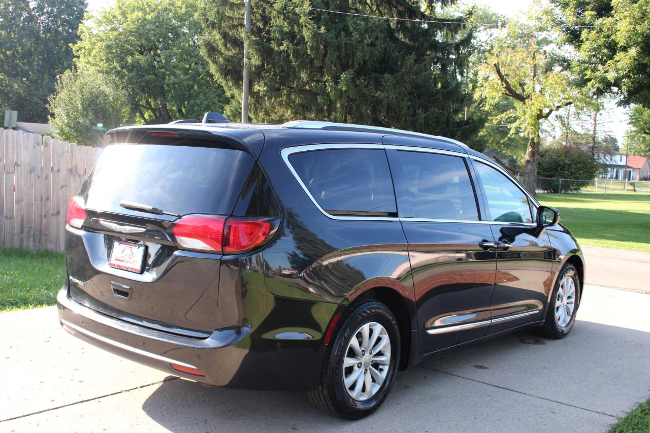Chrysler Pacifica Touring-L 2018