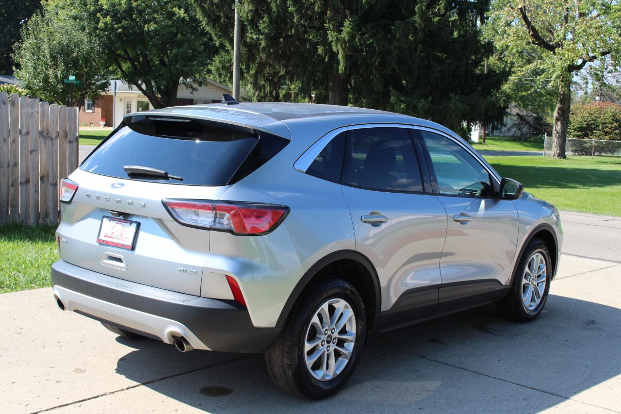 Ford Escape SE AWD 2022