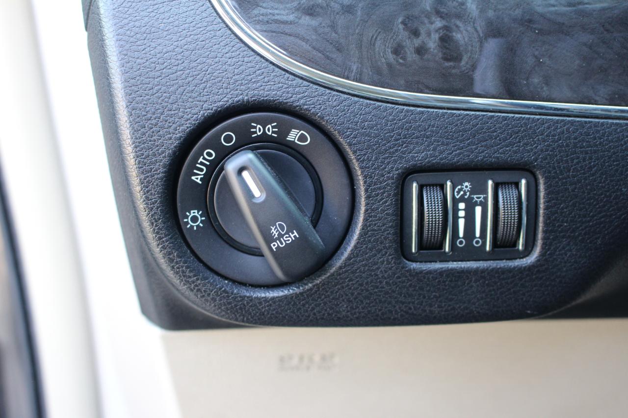 Chrysler Town & Country Touring 2016