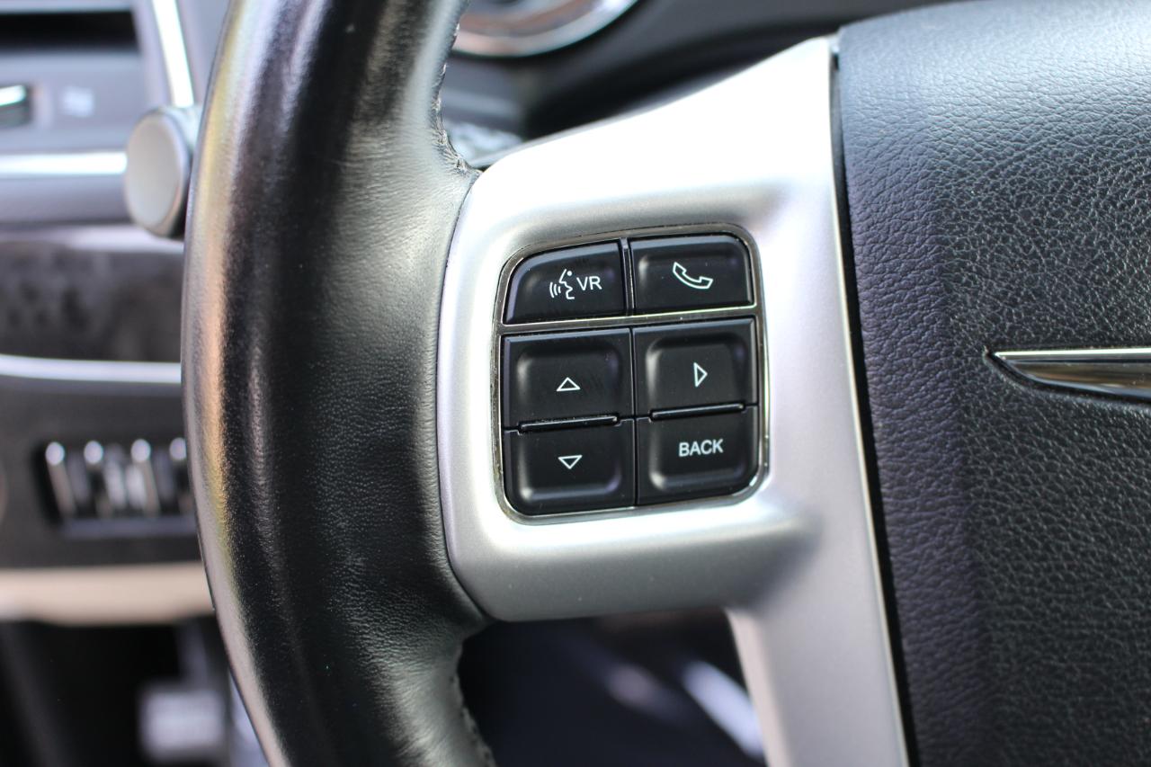 Chrysler Town & Country Touring 2016