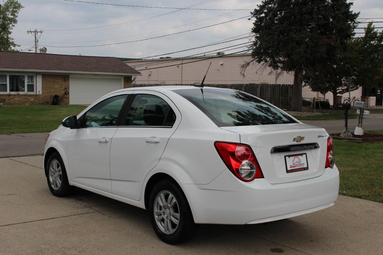 Chevrolet Sonic LT Auto Sedan 2014