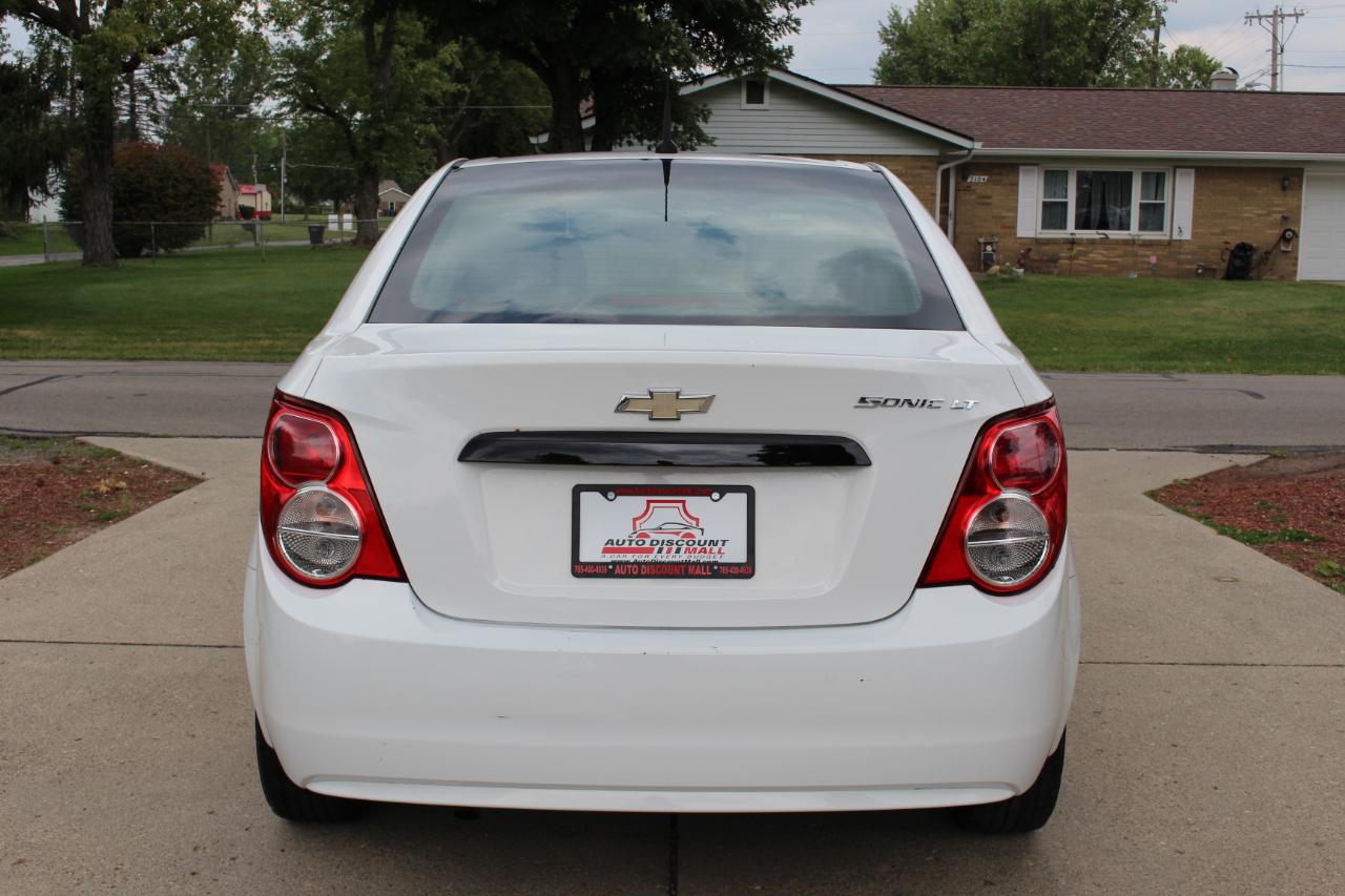 Chevrolet Sonic LT Auto Sedan 2014