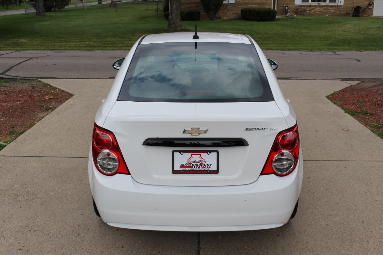 Chevrolet Sonic LT Auto Sedan 2014