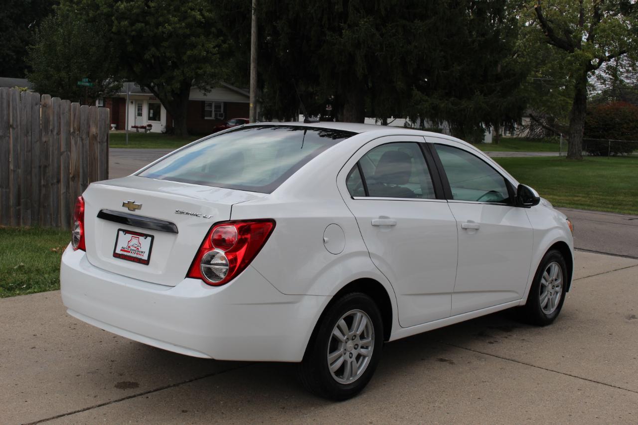 Chevrolet Sonic LT Auto Sedan 2014