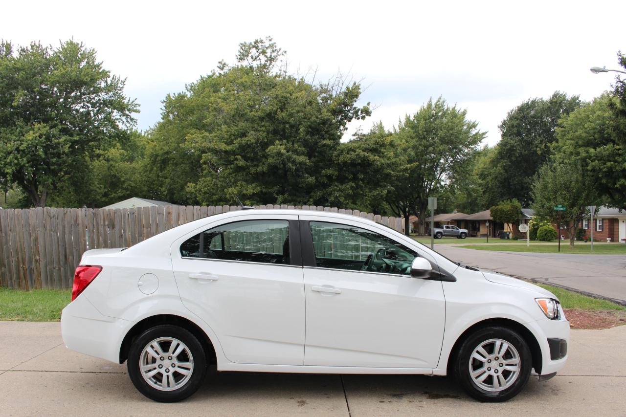 Chevrolet Sonic LT Auto Sedan 2014