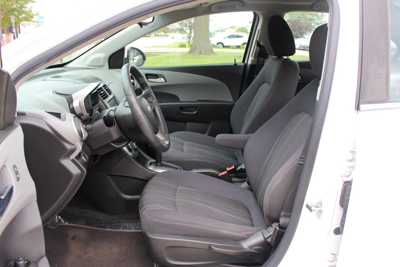 Chevrolet Sonic LT Auto Sedan 2014