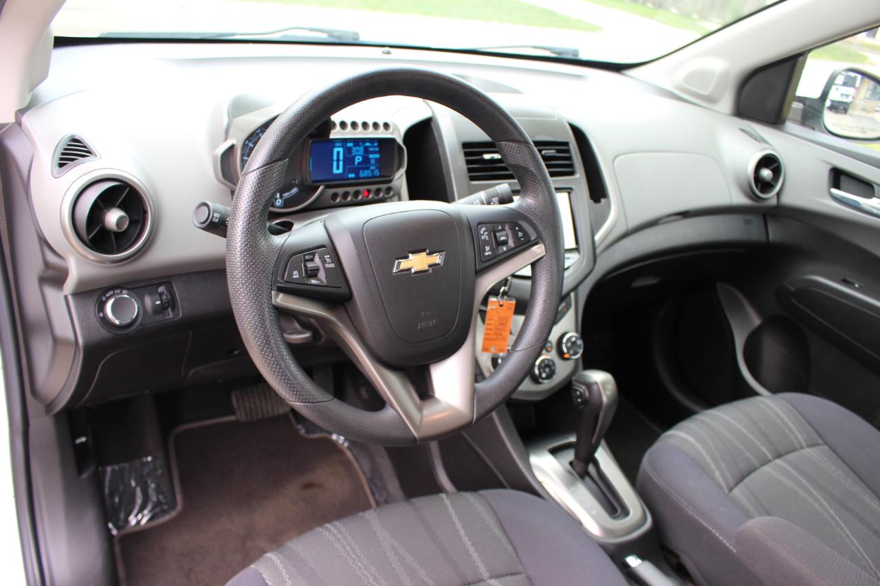 Chevrolet Sonic LT Auto Sedan 2014