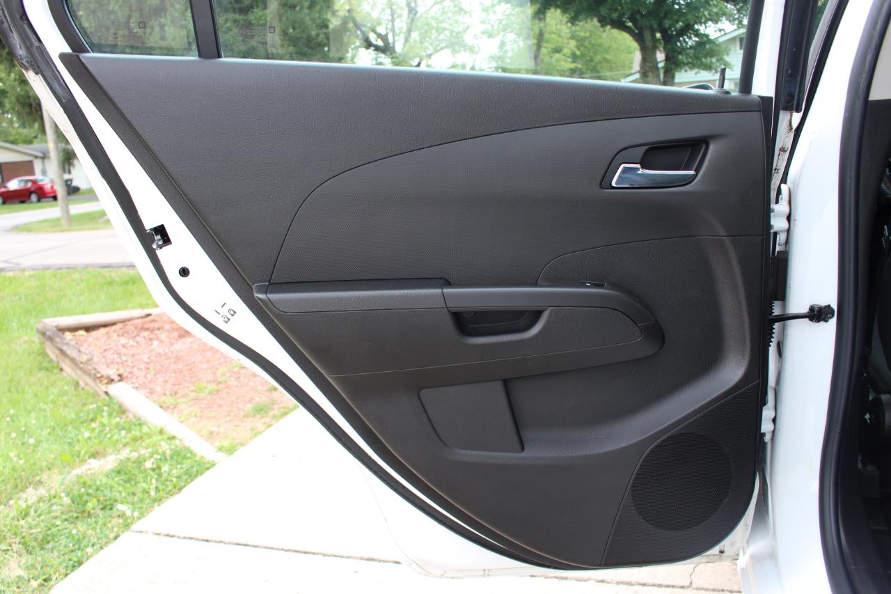 Chevrolet Sonic LT Auto Sedan 2014