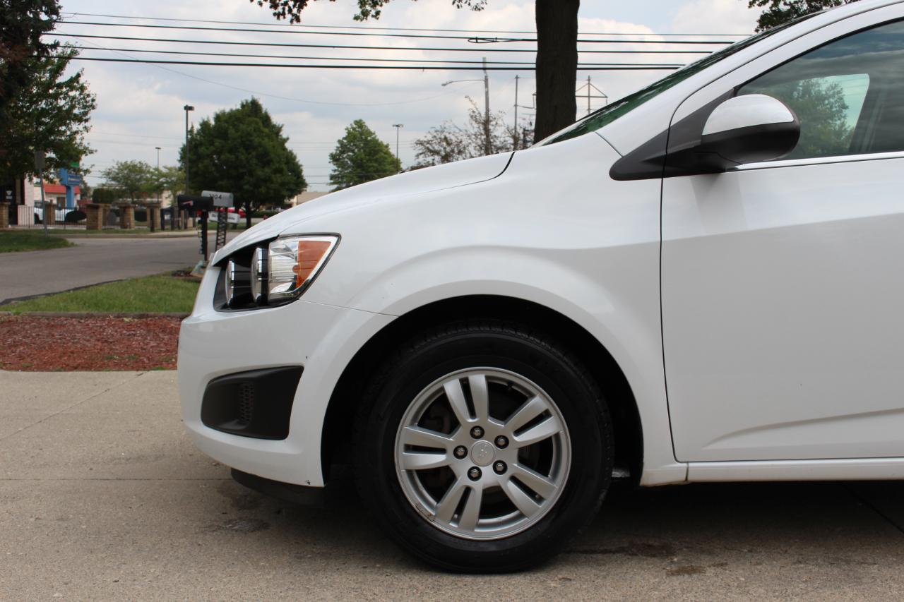 Chevrolet Sonic LT Auto Sedan 2014