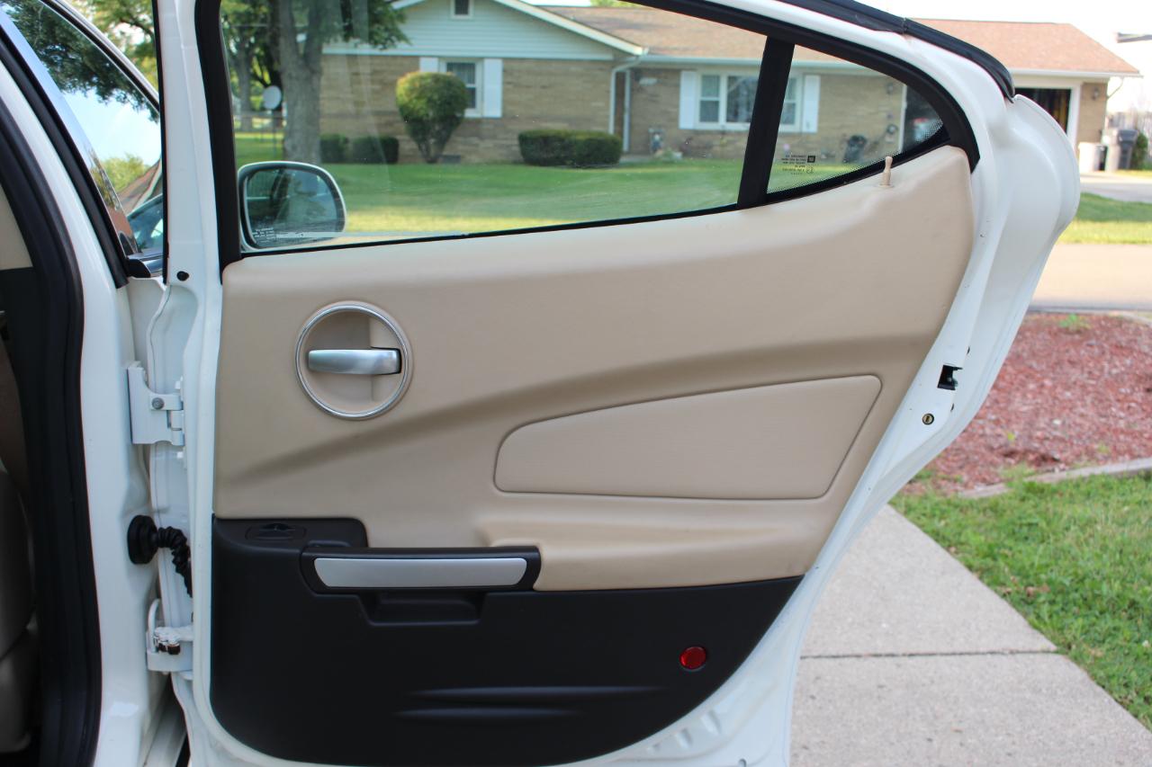 Pontiac Grand Prix Sedan 2008