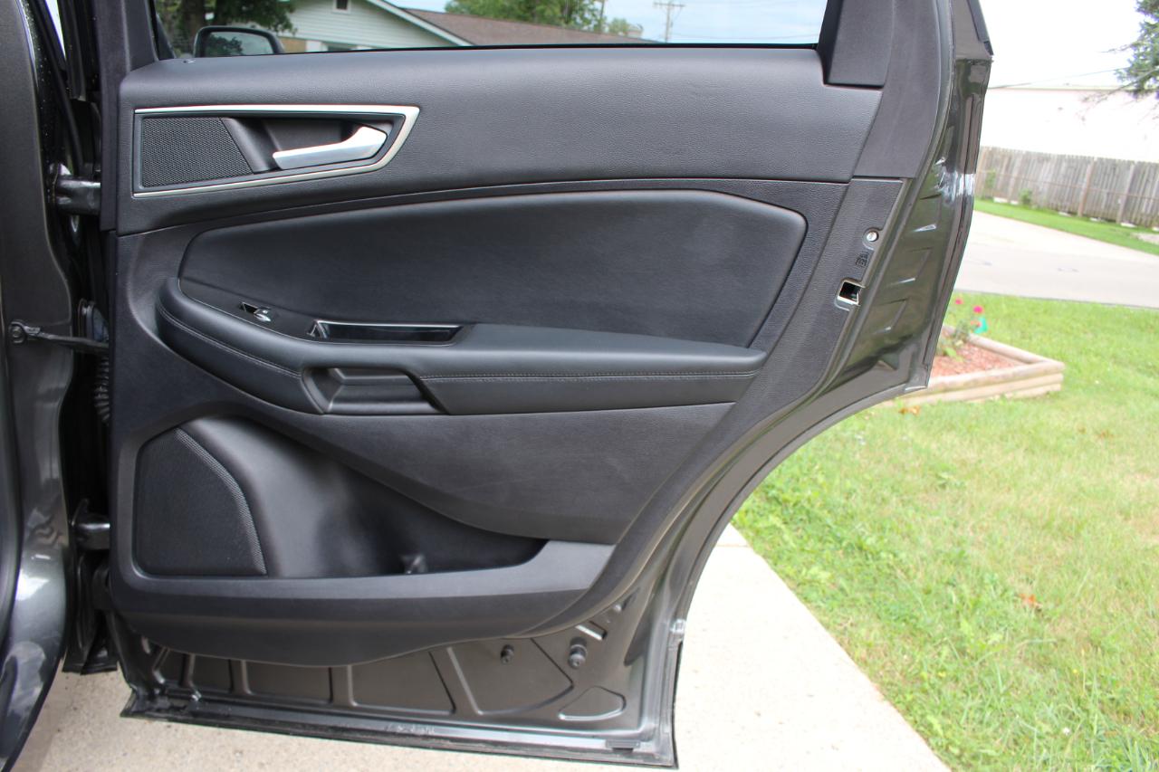 Ford Edge SEL AWD 2019