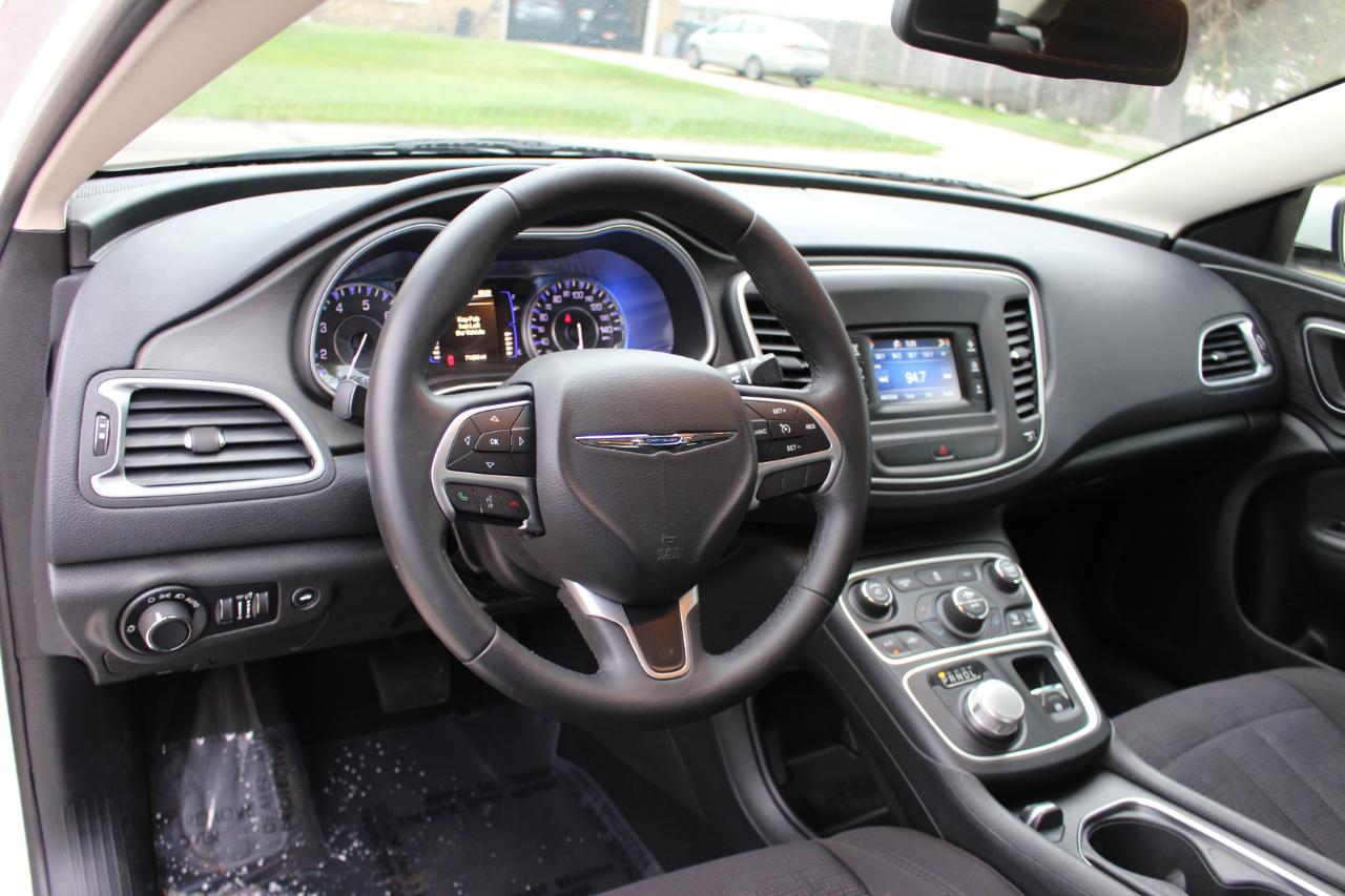 Chrysler 200 Limited 2015