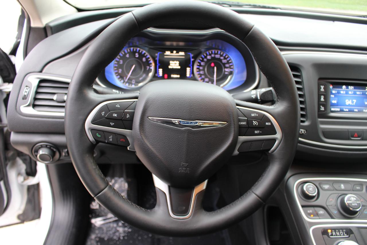 Chrysler 200 Limited 2015