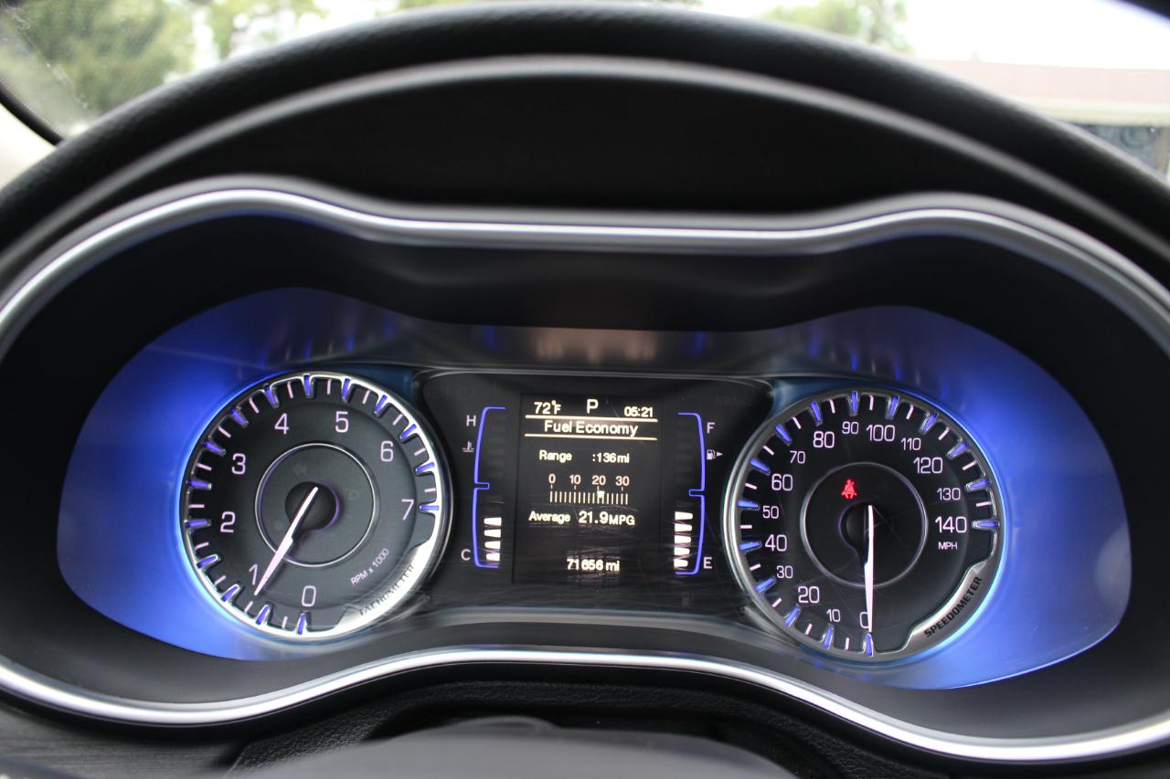 Chrysler 200 Limited 2015