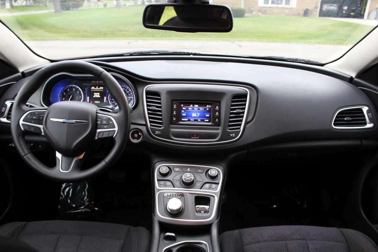 Chrysler 200 Limited 2015