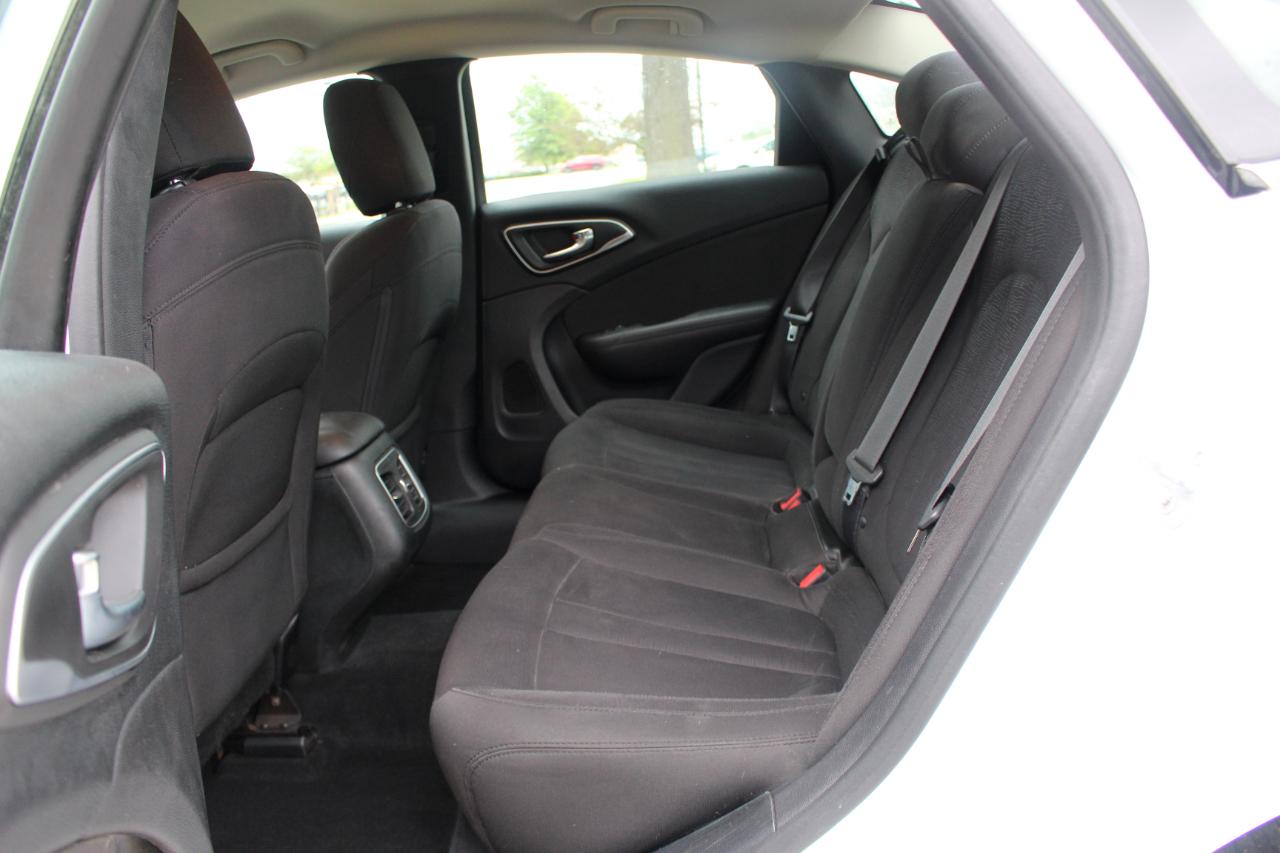 Chrysler 200 Limited 2015