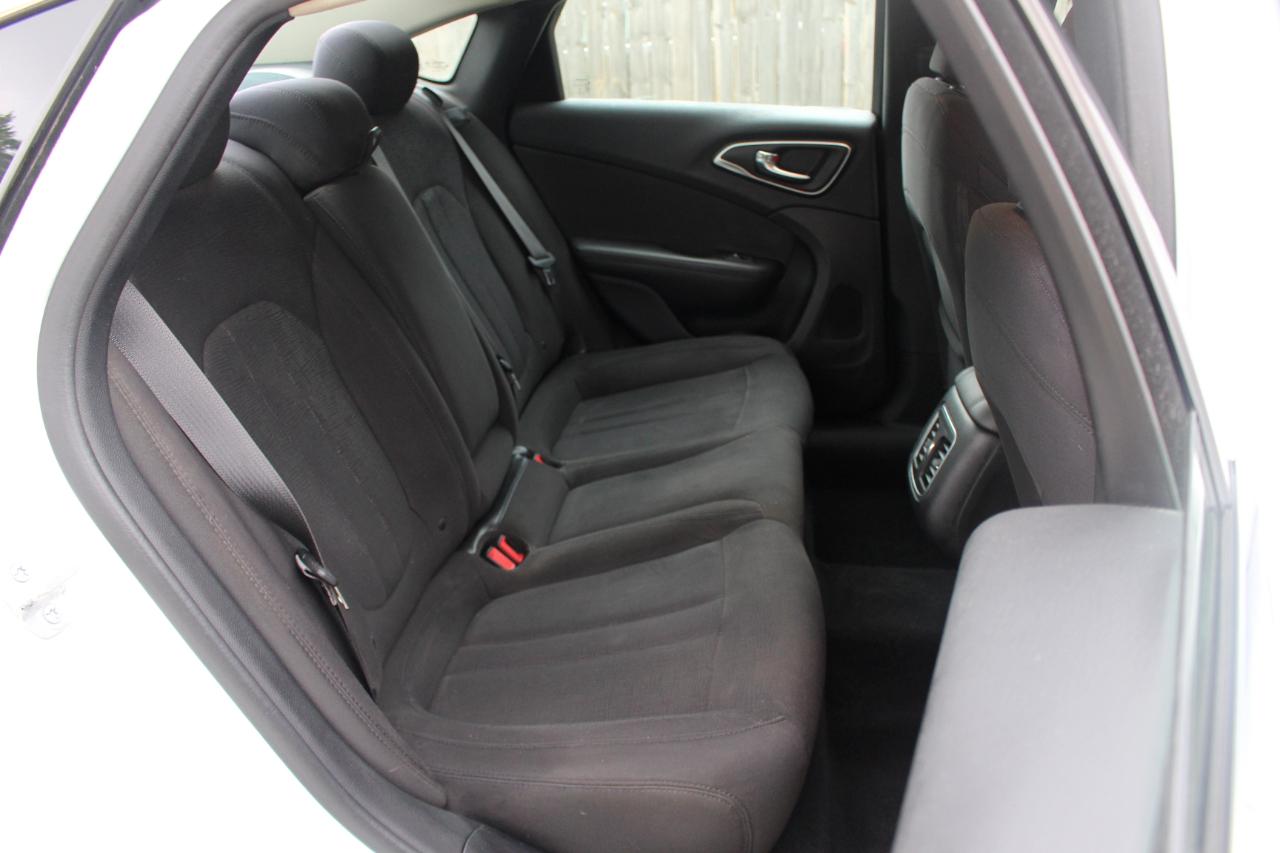Chrysler 200 Limited 2015