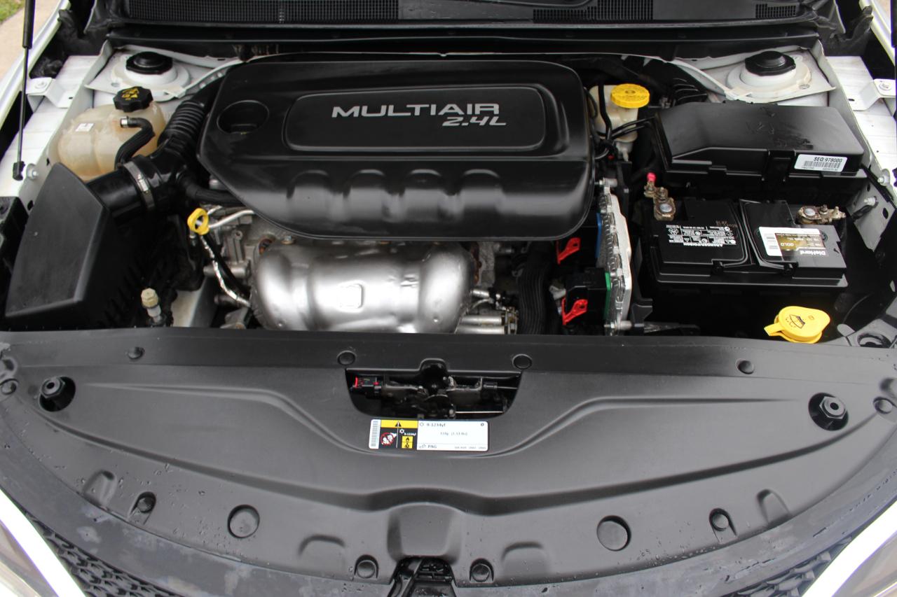 Chrysler 200 Limited 2015
