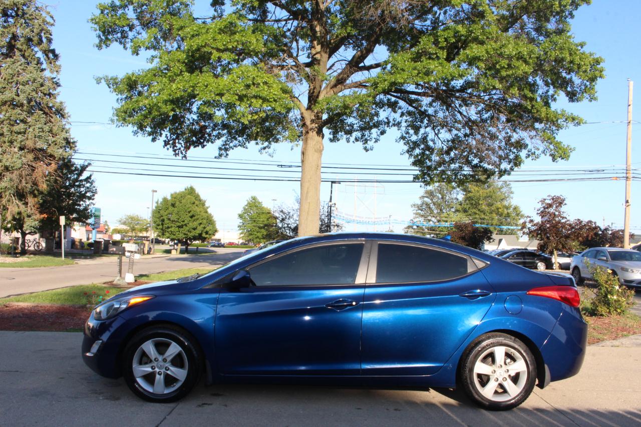 Hyundai Elantra GLS 2013