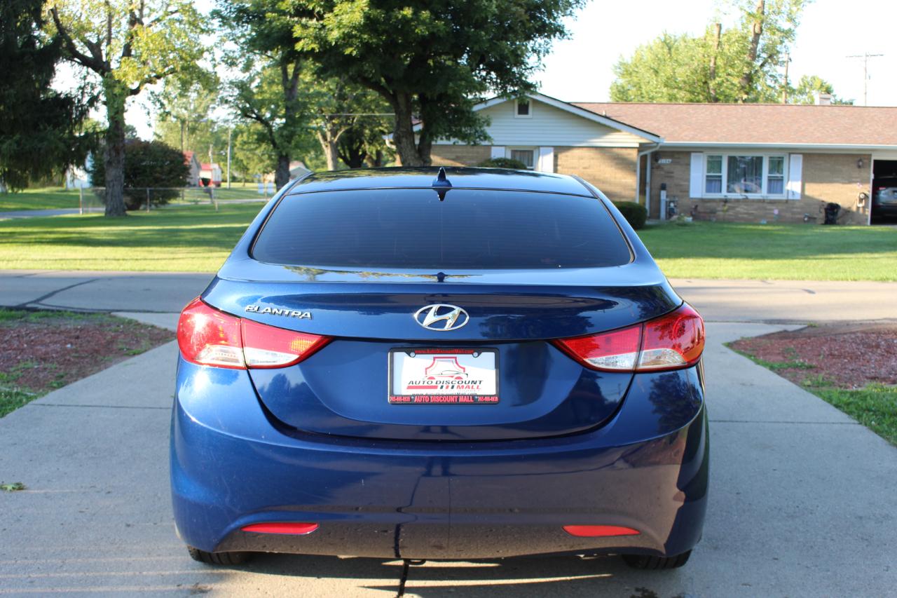 Hyundai Elantra GLS 2013