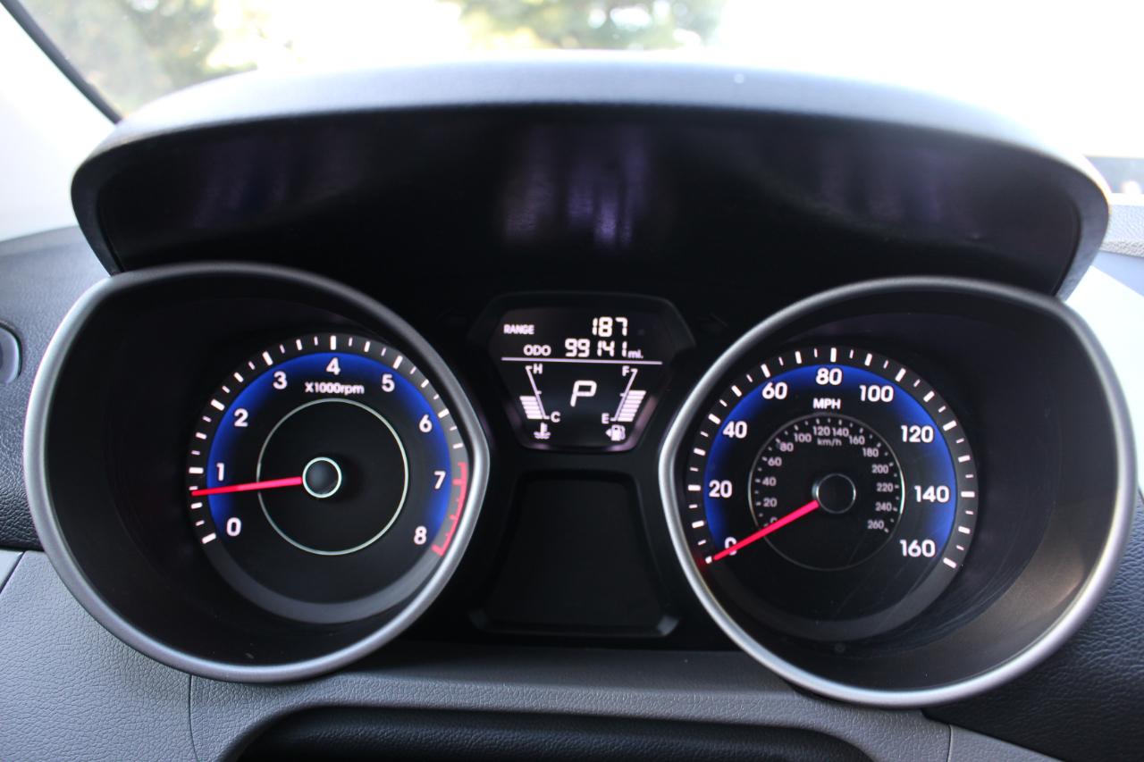 Hyundai Elantra GLS 2013