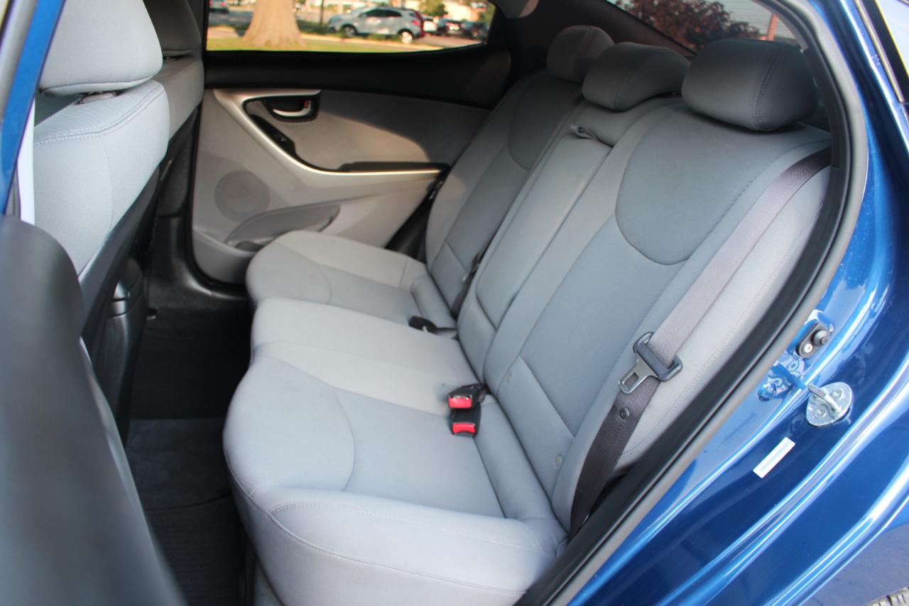 Hyundai Elantra GLS 2013