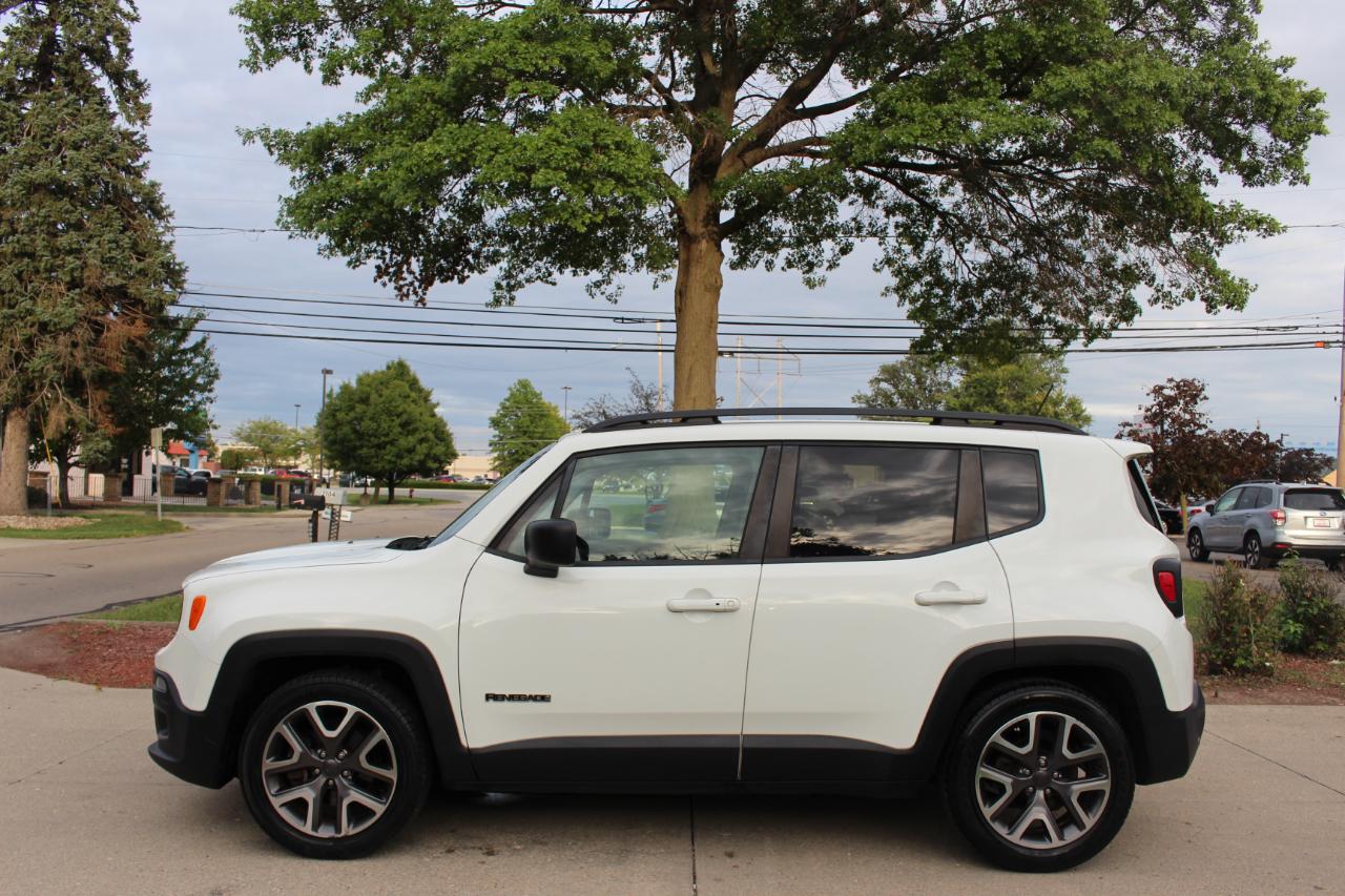 Jeep Renegade Latitude FWD 2016