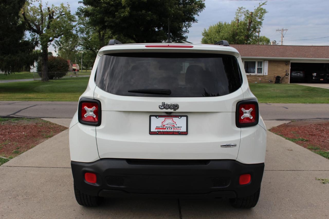 Jeep Renegade Latitude FWD 2016