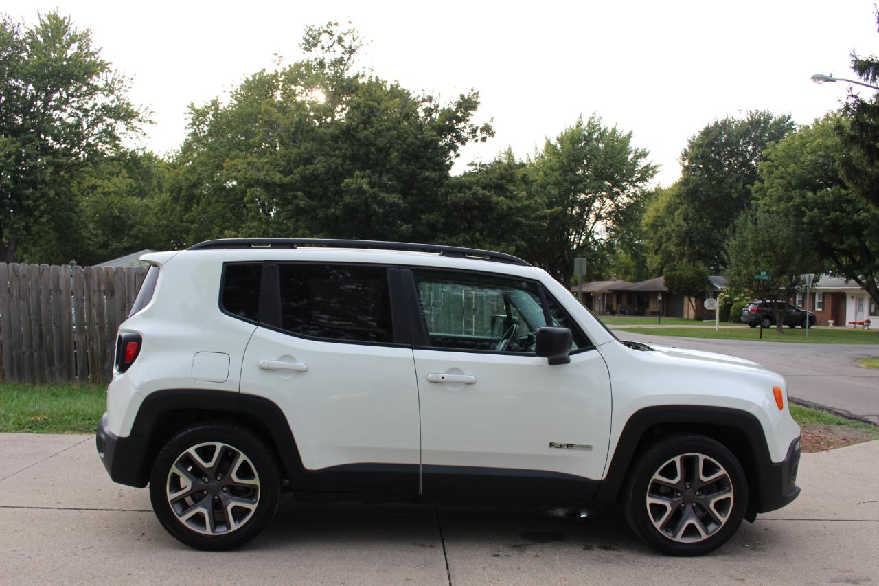 Jeep Renegade Latitude FWD 2016