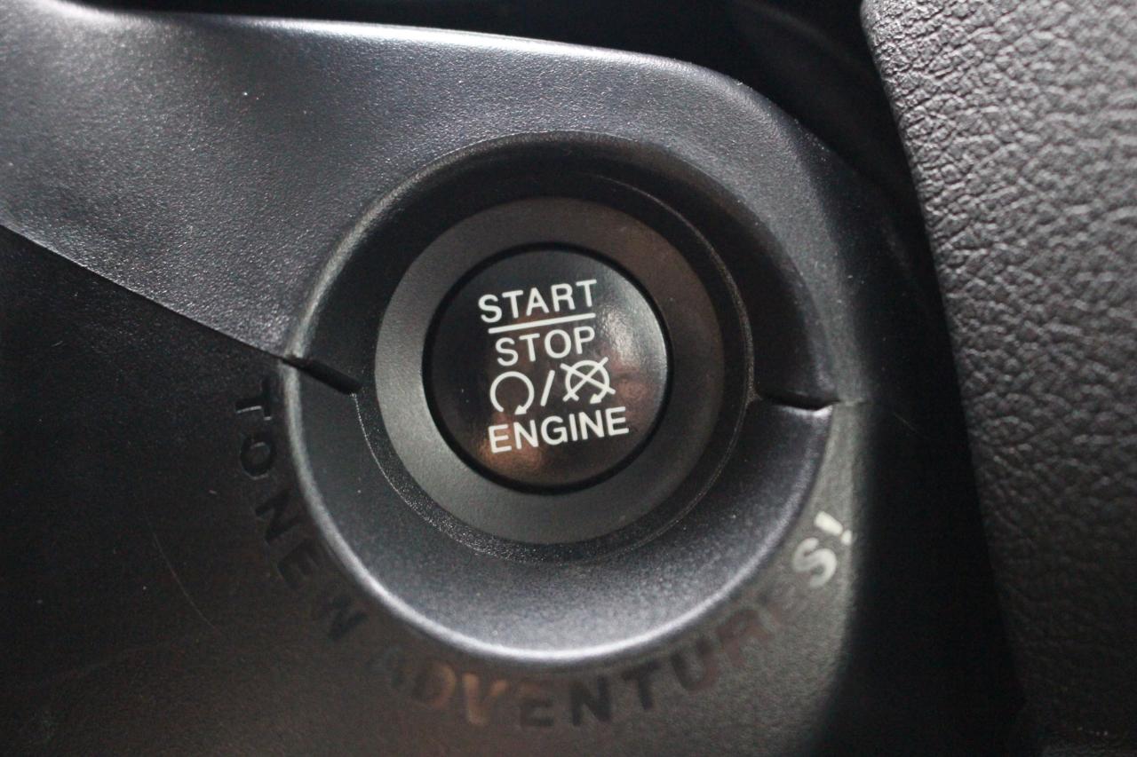 Jeep Renegade Latitude FWD 2016