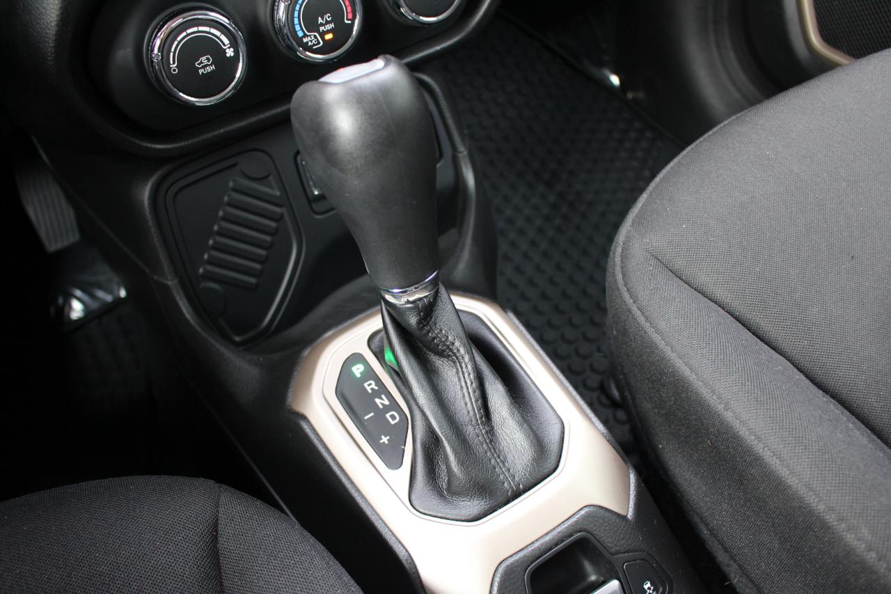 Jeep Renegade Latitude FWD 2016