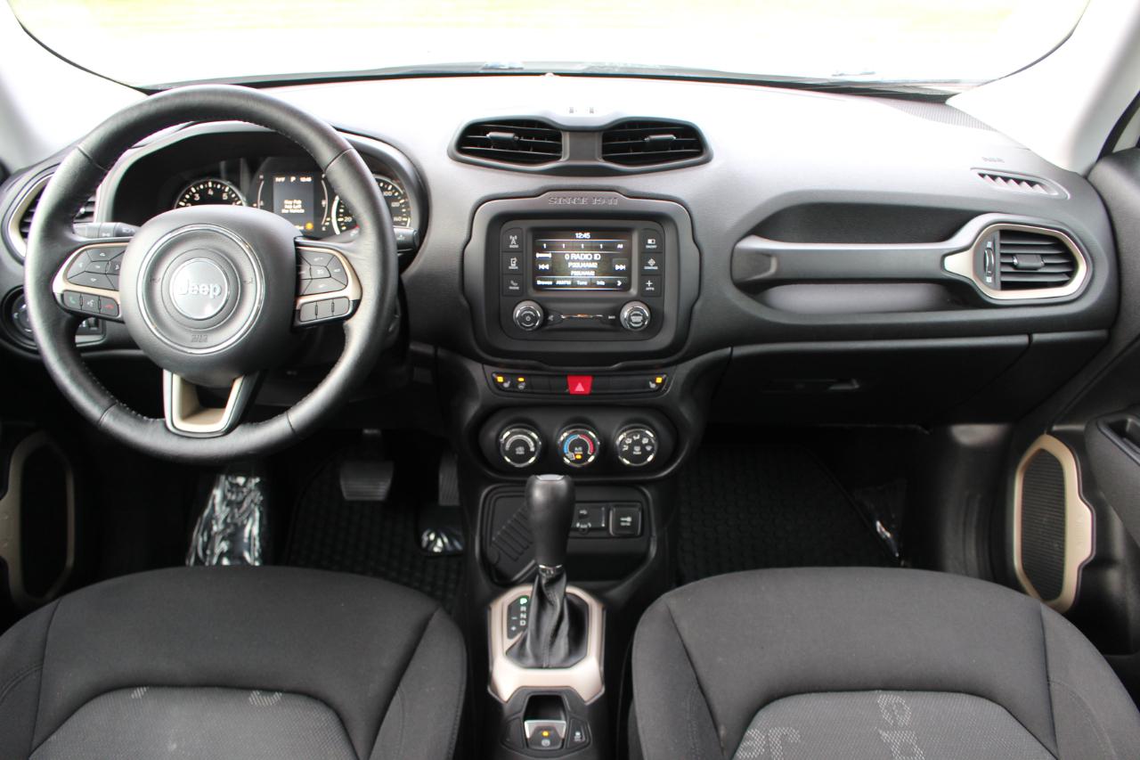Jeep Renegade Latitude FWD 2016