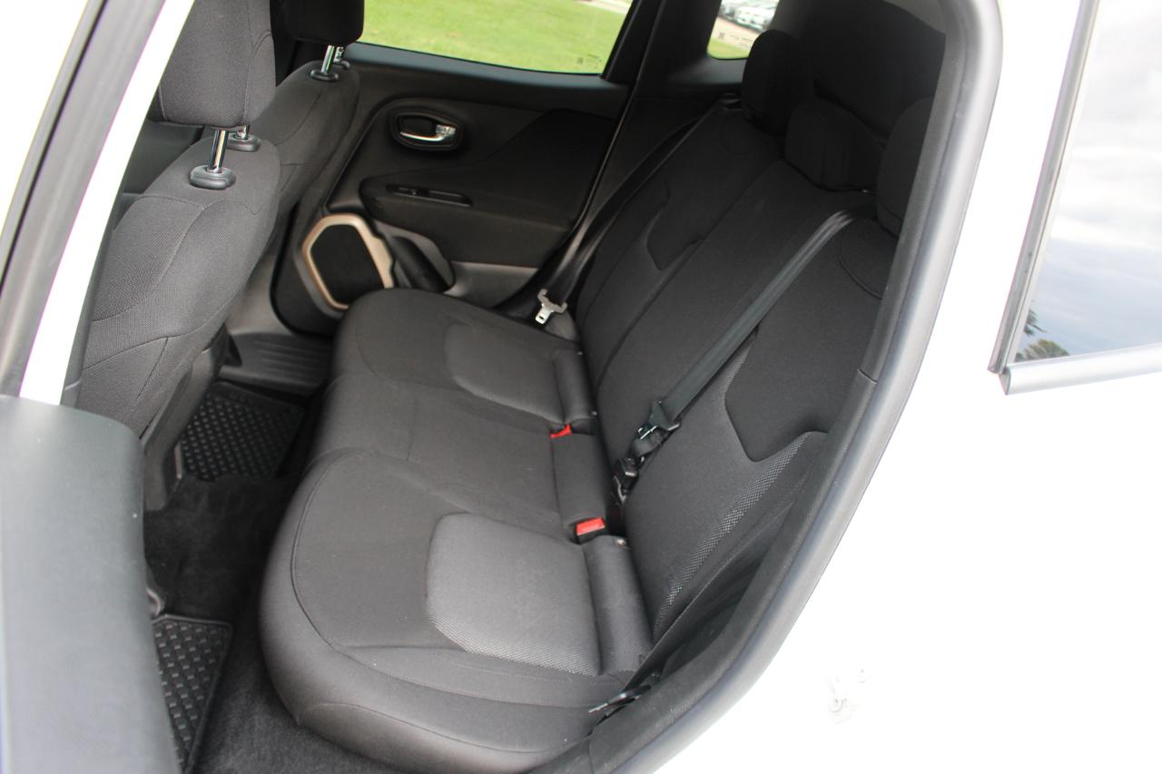 Jeep Renegade Latitude FWD 2016